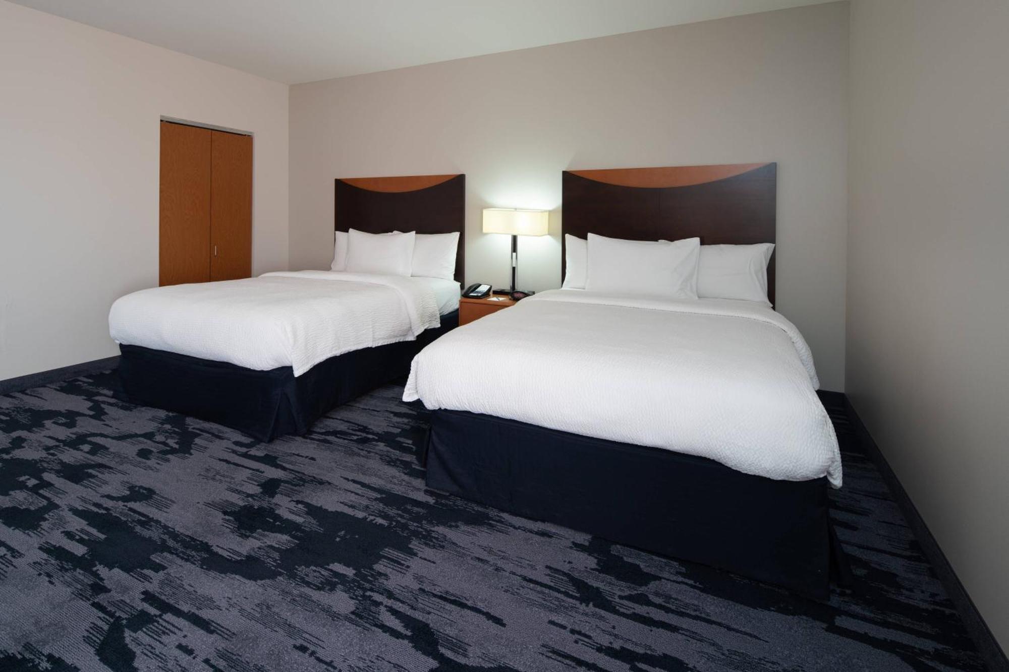 Fairfield Inn & Suites Seattle Bremerton Exterior photo