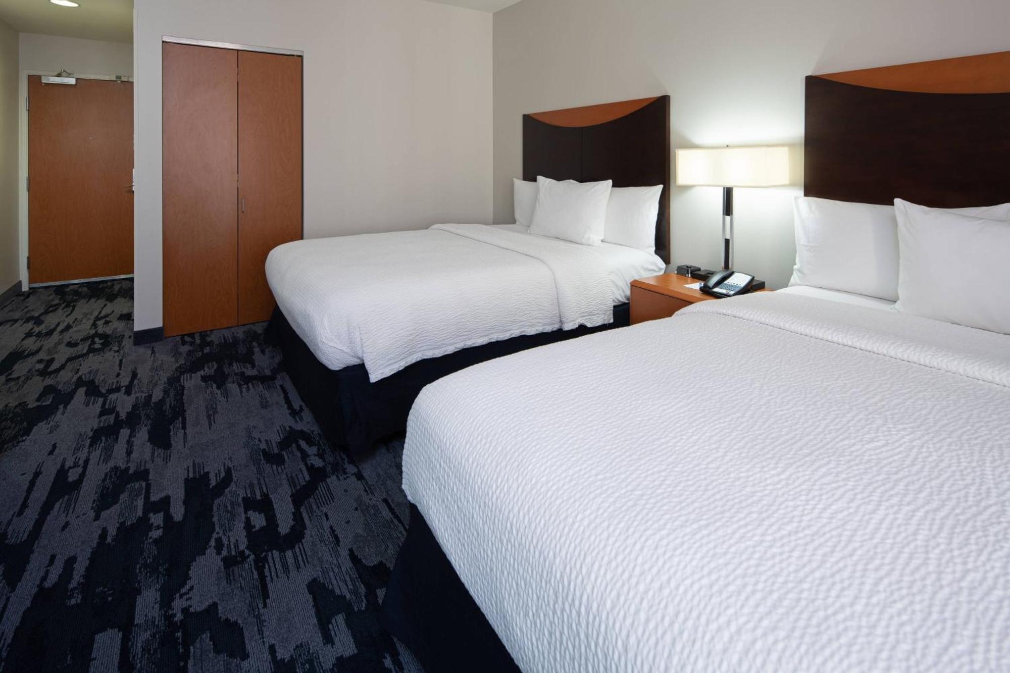 Fairfield Inn & Suites Seattle Bremerton Exterior photo