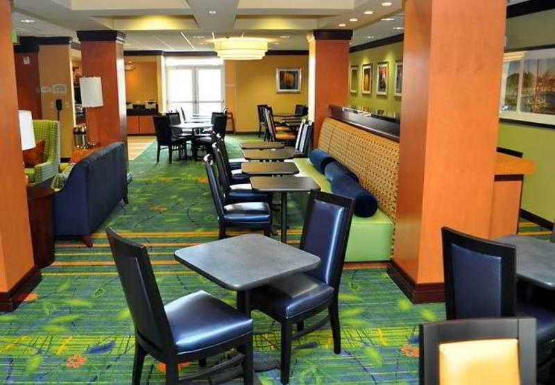 Fairfield Inn & Suites Seattle Bremerton Exterior photo
