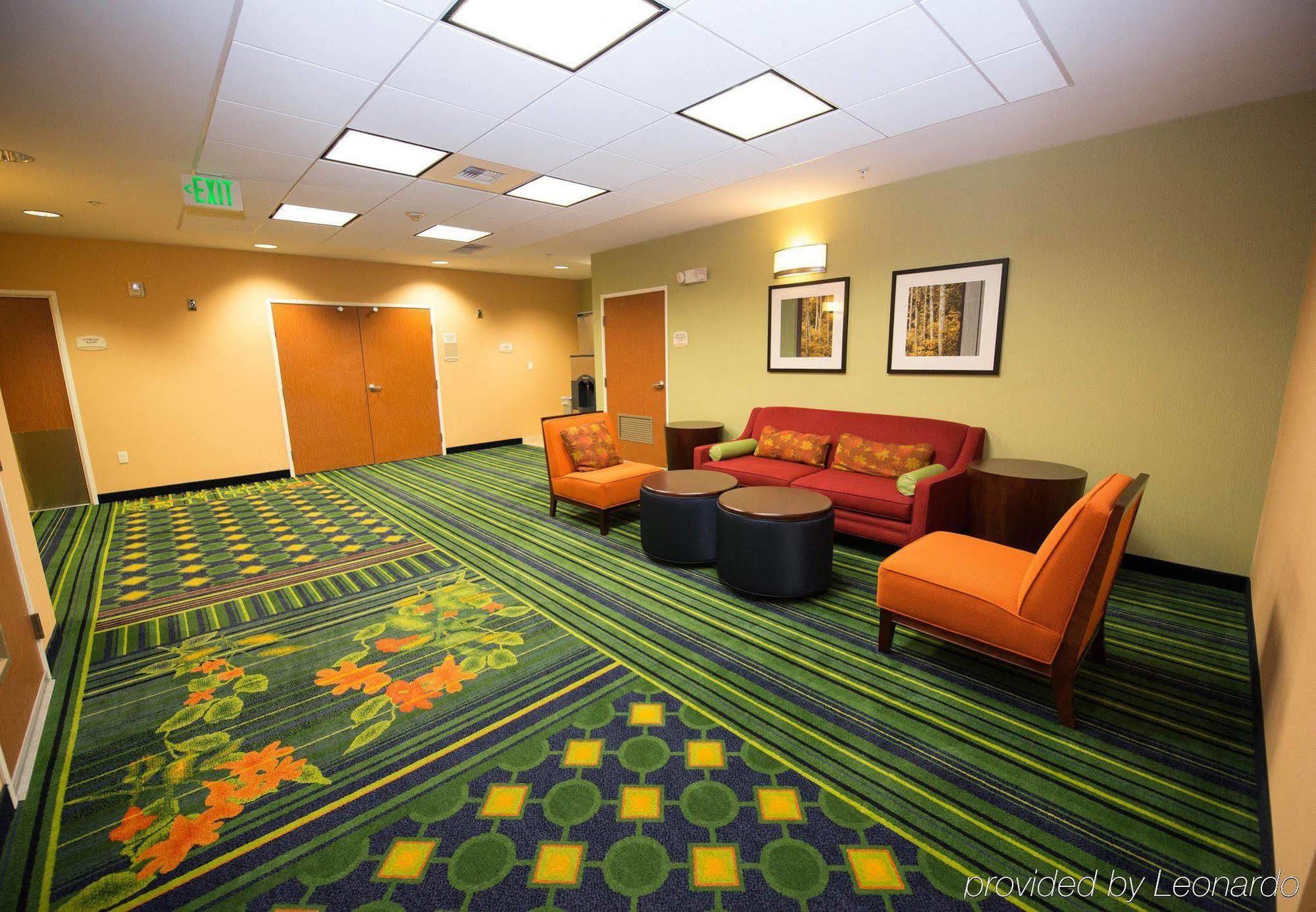 Fairfield Inn & Suites Seattle Bremerton Exterior photo